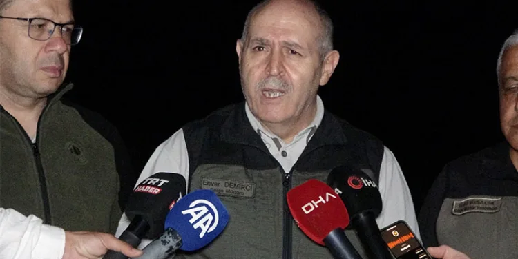 Ayvacık’ta tarım arazisindeki yangın kontrol altına alındı, 10 hektar alan zarar gördü