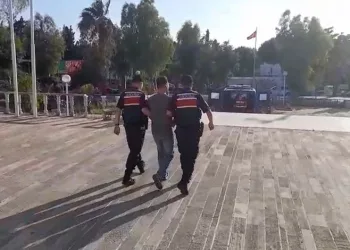 Foça’daki orman yangınında 1 tutuklama