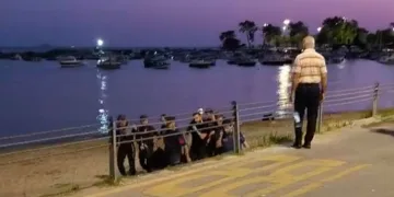 Kadıköy’de denize giren genç boğuldu
