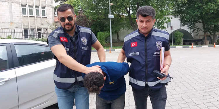5 yıl önce çalıştığı işyerinin deposundan hırsızlık yaptı
