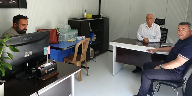Fransa’daki fuarda İsrailli stantlara siyah branda çekildi