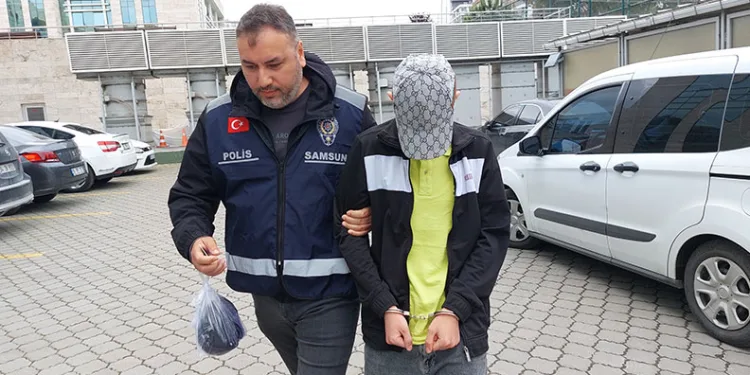 Kavgada bir kişiyi bıçaklayan genç yakalandı