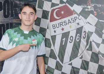 Bursaspor’da iki iç transfer tamamlandı