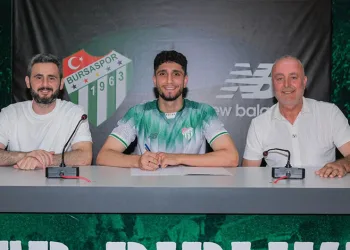 Bursaspor, Emrehan Gedikli ile sözleşme imzaladı