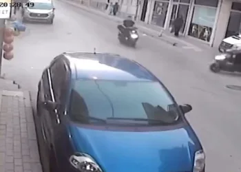 Bursa’da iki motosiklet çarpıştı