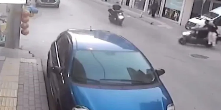 Bursa’da iki motosiklet çarpıştı