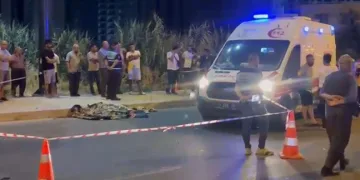 Otomobil, motosikletle çarpıştı: 18 yaşındaki sürücü hayatını kaybetti