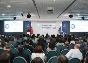 BTÜ’de öğrenci işleri zirvesi
