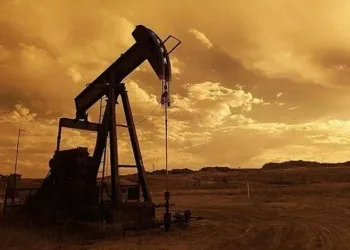 Petrol fiyatları fırladı