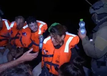 İsrail’den, Gazze’ye yardım taşıyan Madleen gemisine baskın