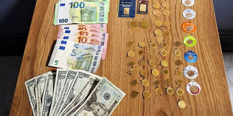 Bursa’da 700 bin liralık “Altın dolandırıcılığı