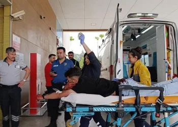 Bursa’da kız meselesinden çıkan kavgada 1 kişi yaralandı