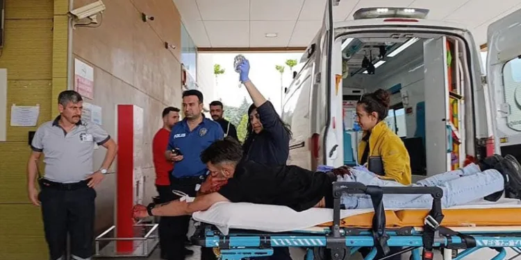 Bursa’da kız meselesinden çıkan kavgada 1 kişi yaralandı