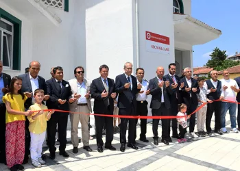 Seçköy Mahallesi Camii’ne hizmet eli