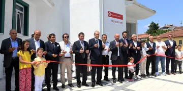 Seçköy Mahallesi Camii’ne hizmet eli