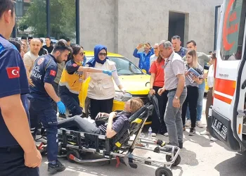 Eski nişanlısını sokak ortasında silahla vuran şüpheli teslim oldu
