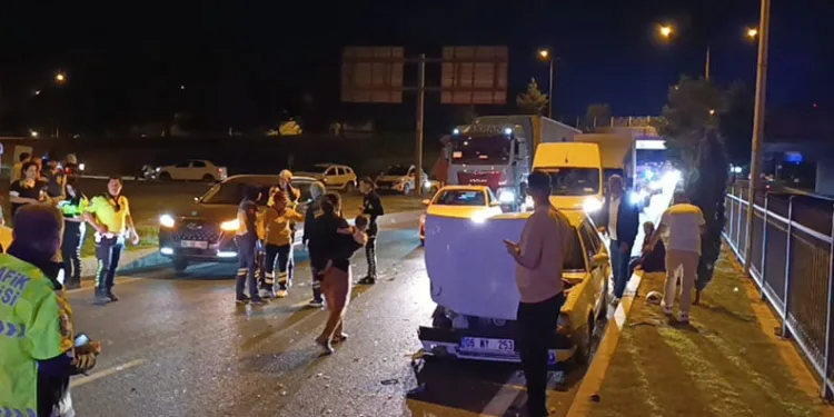 Bursa’da zincirleme kaza: 2’si çocuk 4 yaralı