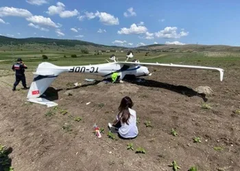 Eğitim Uçağı Acil İnişte Kaza Yaptı: Yetkililerden Açıklama Geldi