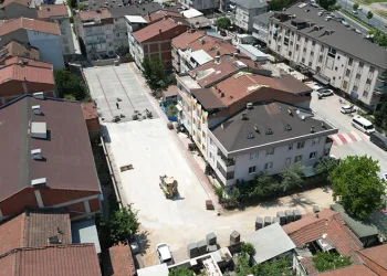 Ücretsiz otopark hamlesi devam ediyor