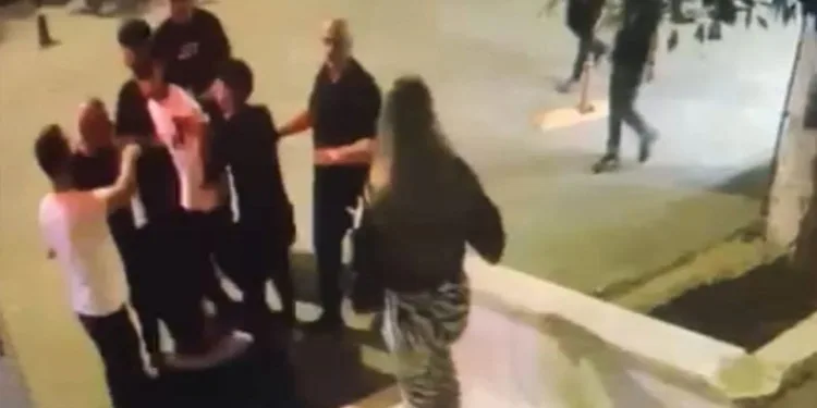 İzmir’de yangınla mücadele sürüyor