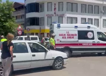 İznik’te otomobil ile motosiklet çarpıştı: 1 yaralı