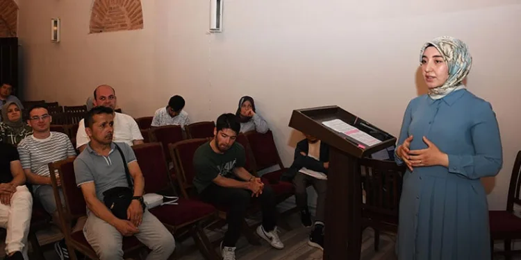 Osmangazi’de engelli bireyleri bilgilendiren toplantılar