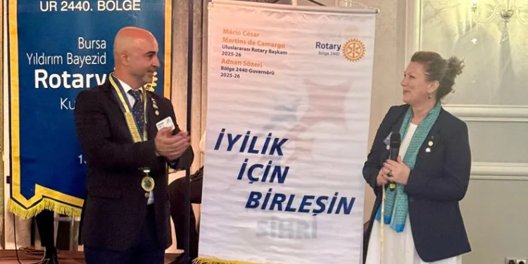 Yıldırım Bayezid Rotary’de devir teslim heyecanı