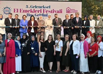 Bursa’da Sahiplendirme Şenliği