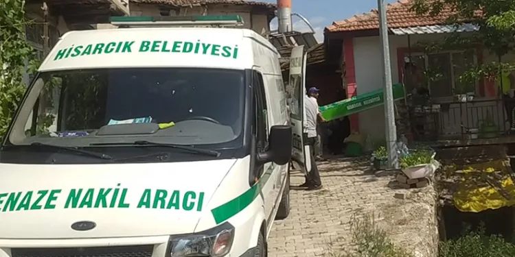 Hisarcık’ta yaşlı kadın evinde ölü bulundu
