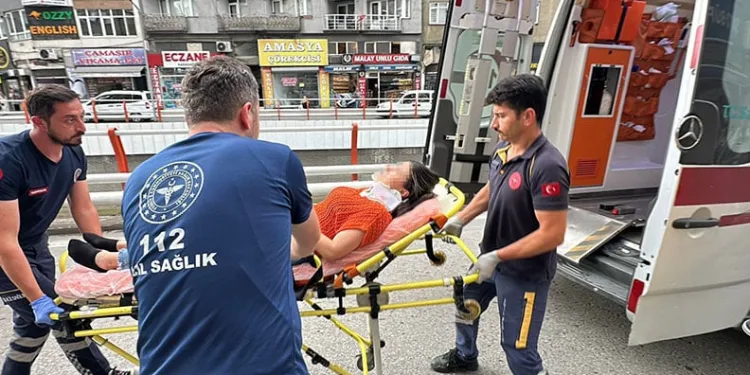 İzmir’de yangınla mücadele sürüyor