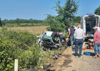 Karacabey’de trafik kazası: 1 ağır yaralı