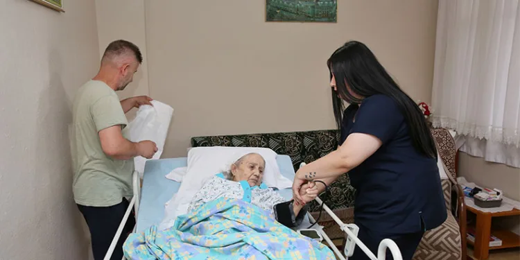 Büyükşehir’den bayramda kesintisiz sağlık hizmeti