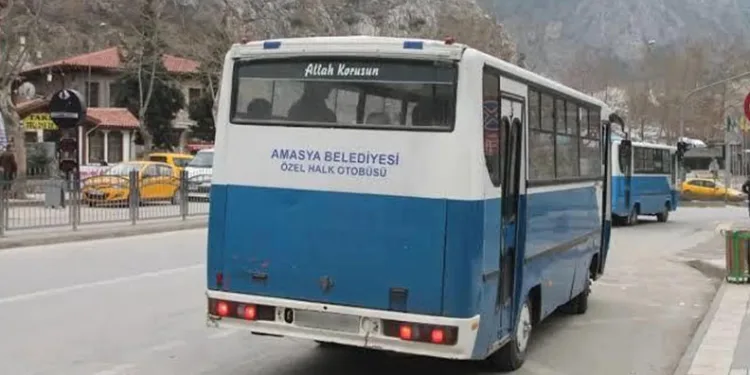 İzmir’de yangınla mücadele sürüyor
