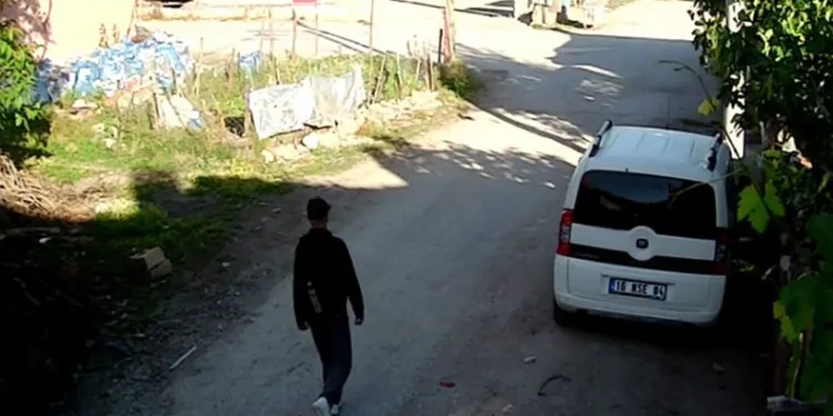 Bursa’da 14 yaşındaki çocuğun kaybolmadan önceki görüntüleri ortaya çıktı