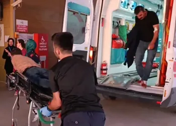 Bursa’da iki grup arasında sopalı ve bıçaklı kavga