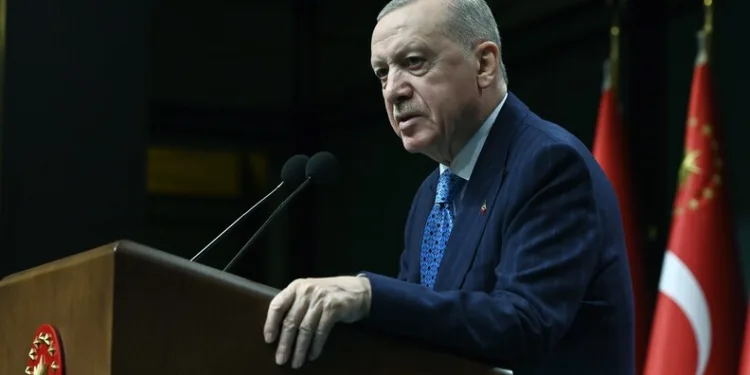 Başkan Kara: “Turizme yön verecek gençlerimize güvenimiz tam”