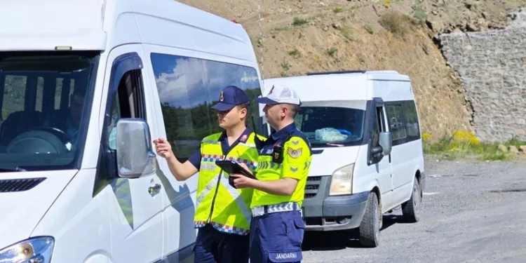 Ordu’da bir haftada yaklaşık 17 bin araç ve sürücüsü denetlendi