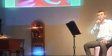 Kırgız Türkleri binlerce yıllık ata mirası olan ‘aşık oyunu’ geleneğini yaşatıyorlar