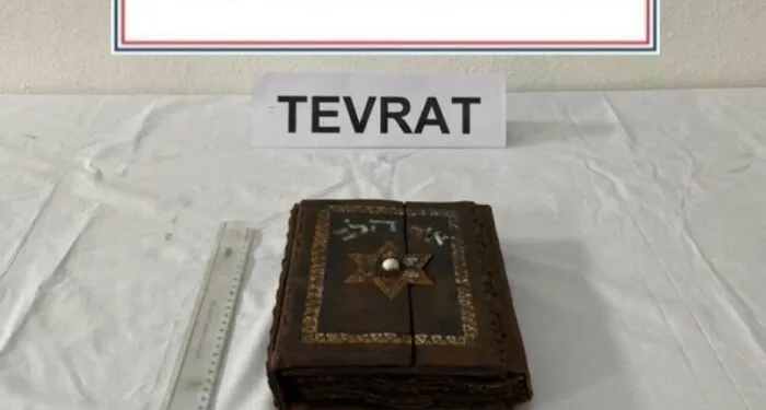 Bayrampaşa’da boşanma aşamasındaki eşinin yakınları dehşeti yaşattı