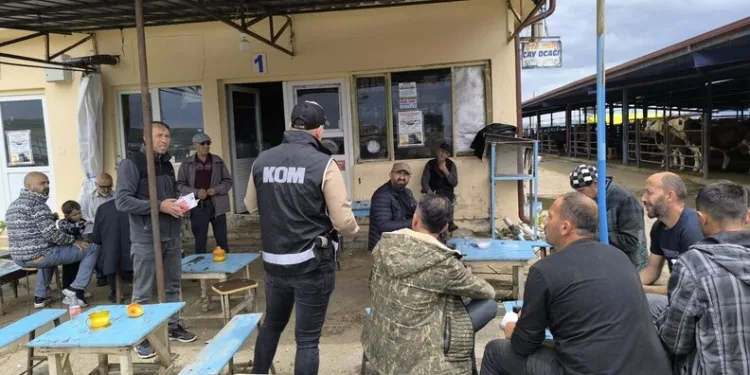 Bir ‘tık’la yarım milyon lira dolandırıldı