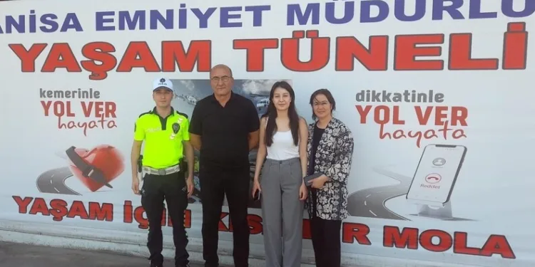 Bir ‘tık’la yarım milyon lira dolandırıldı