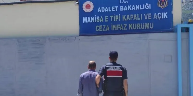 Bir ‘tık’la yarım milyon lira dolandırıldı
