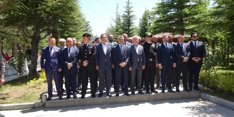 Arkadaşının boğazını kesip öldüren şahıs adliyede