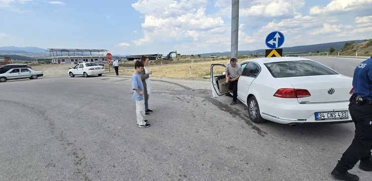 Caddede başından vuruldu, hastanede hayatını kaybetti