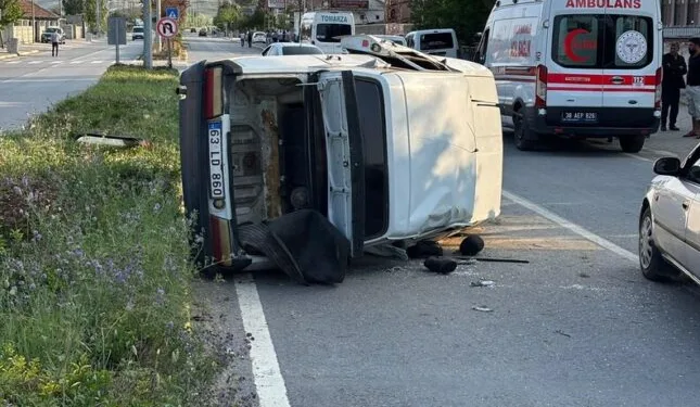 Caddede başından vuruldu, hastanede hayatını kaybetti