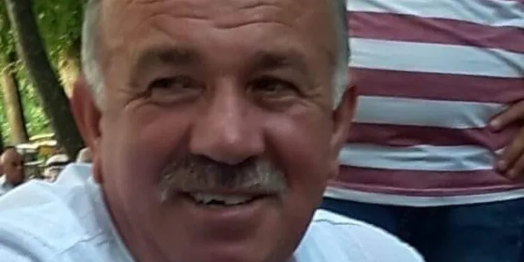 Caddede başından vuruldu, hastanede hayatını kaybetti