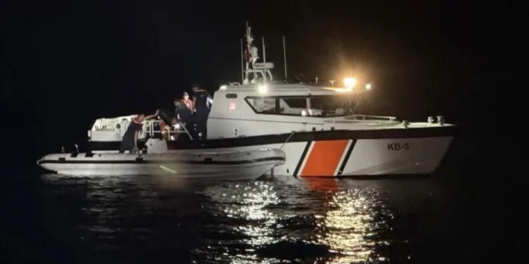 Caddede başından vuruldu, hastanede hayatını kaybetti