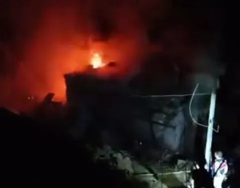 Caddede başından vuruldu, hastanede hayatını kaybetti