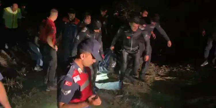 Caddede başından vuruldu, hastanede hayatını kaybetti