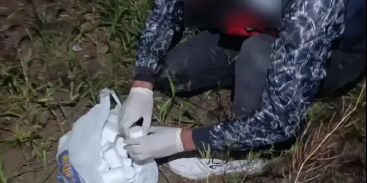 Sabah saatlerinde alkollü kadın sürücünün kullandığı araç tatlıcı dükkânına daldı, faciadan dönüldü